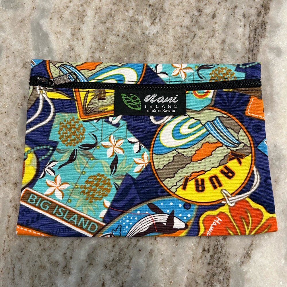 Nani Island Made in Hawaii cosmetic pouch